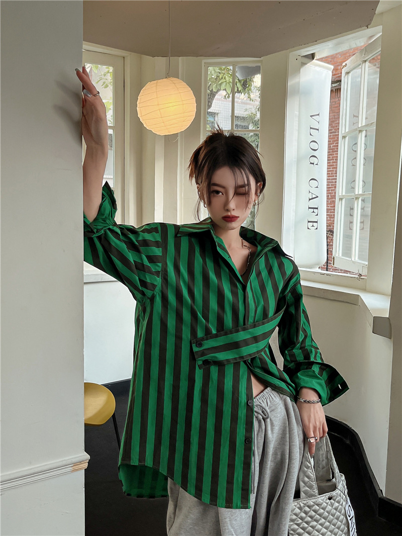 Koreanisches gestreiftes Hemd  – Embroidery Online Bewertung und Preis